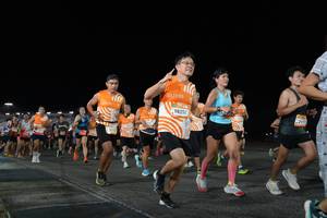 BIB: 1213, 98254, 211
                            <button type="button" onclick="openModal(22932685)" class="btn btn-primary btn-sm float-right btn-popup" data-toggle="modal" data-target=".modal-high-quality">
                        <i class="fas fa-shopping-cart"></i> Add to Cart
                    </button>
                                            <button type="button" onclick="isThisMe(22932685, true)" class="btn btn-success btn-sm float-right btn-popup btn-isme hidden" data-toggle="tooltip" data-placement="bottom" title="นี่คือรูปของคุณใช่ไหม คลิกที่นี่เพื่อเอาเข้าอัลบั้ม">
                        <i class="fas fa-plus"></i> Add to album
                    </button>
                    <button type="button" onclick="isThisMe(22932685, false)" class="btn btn-warning btn-sm float-right btn-popup btn-isnotme hidden">
                        <i class="fas fa-ban"></i> Remove from album
                    </button>